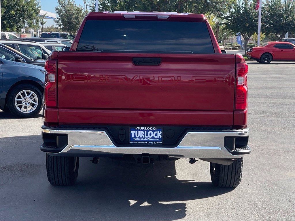 Used 2024 Chevrolet Silverado 1500 LT w/ LPO, Liner Protection Package AWD/4WD image 3