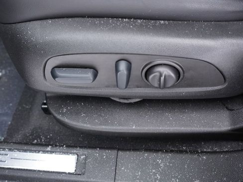 Certified 2023 GMC Acadia SLT w/ Preferred Package image 27