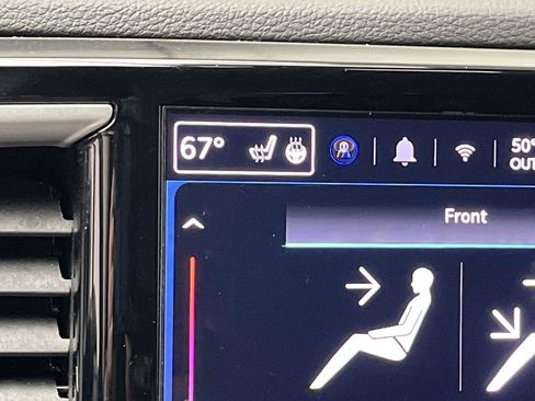 Used 2025 Chrysler Pacifica Select FWD image 22