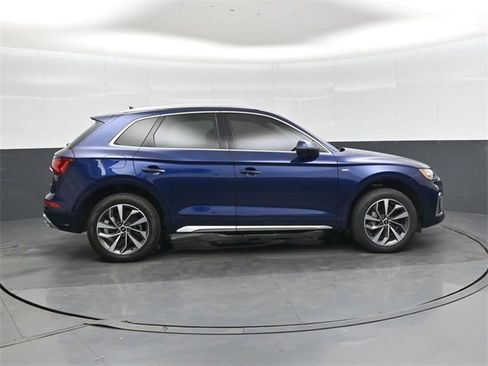 Used 2024 Audi Q5 2.0T Premium Plus image 2