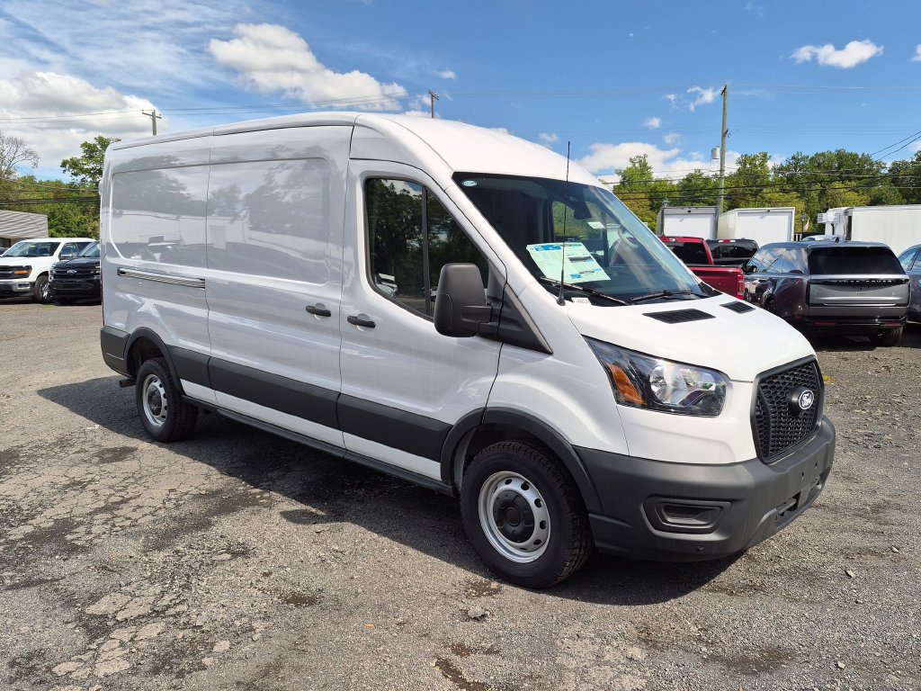 New 2026 Ford Transit 250 148 Medium Roof RWD image 4