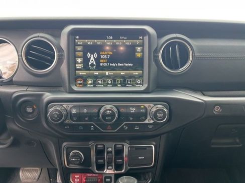 Used 2022 Jeep Wrangler Unlimited Rubicon 4xe w/ Cold Weather Group image 17