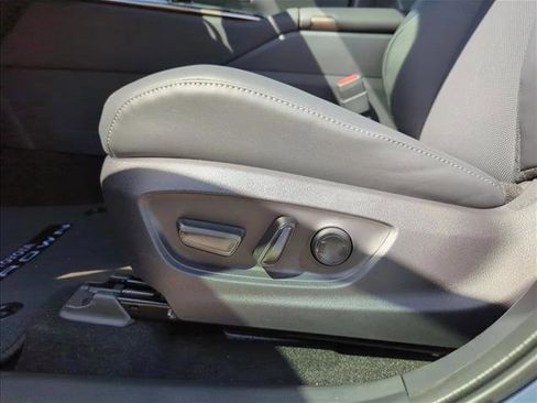 New 2026 Toyota Crown Signia image 12