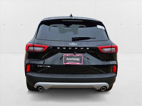 New 2025 Ford Escape Active image 8