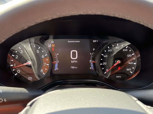 Used 2026 Jeep Compass Limited AWD/4WD image 24
