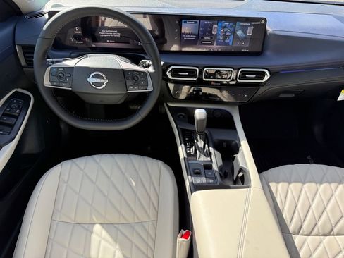 New 2026 Nissan Sentra SL w/ Floor Mat Package FWD image 20