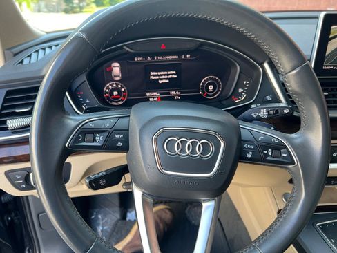 Used 2019 Audi Q5 2.0T Premium Plus AWD/4WD image 28