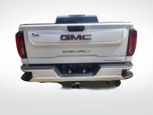 Used 2021 GMC Sierra 2500 Denali w/ Denali Ultimate Package AWD/4WD image 10