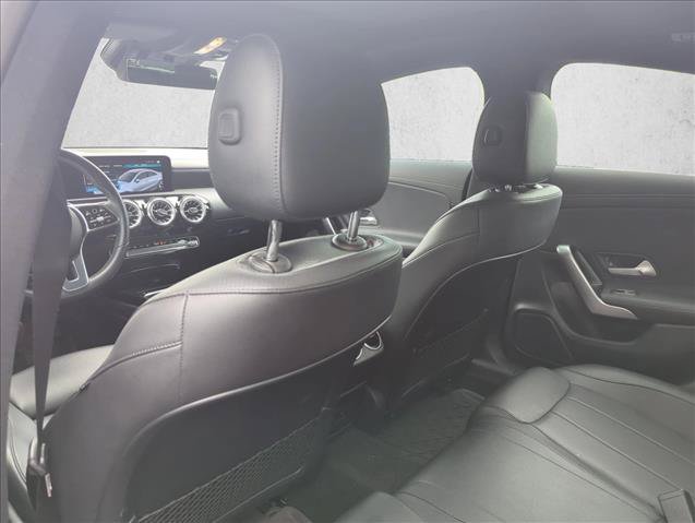 Used 2023 Mercedes-Benz CLA 250 4MATIC image 23