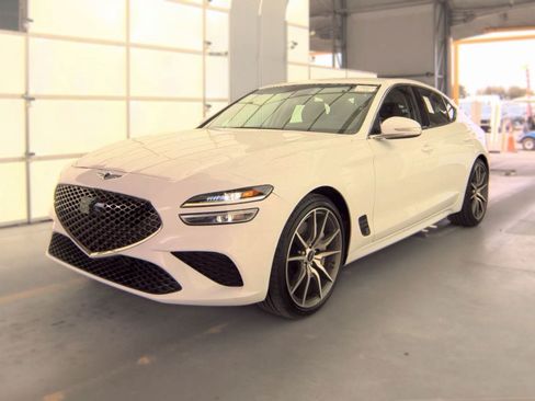 Used 2025 Genesis G70 2.5T RWD image 1