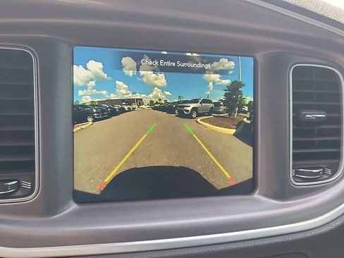 Used 2022 Dodge Charger Scat Pack RWD image 28