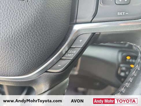 Used 2023 RAM 1500 Laramie AWD/4WD image 19