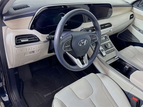 Certified 2022 Hyundai Palisade Limited image 11