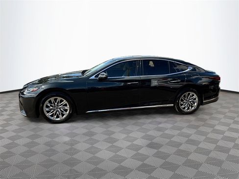 Used 2019 Lexus LS 500 w/ Accessory Package (Z2) image 9