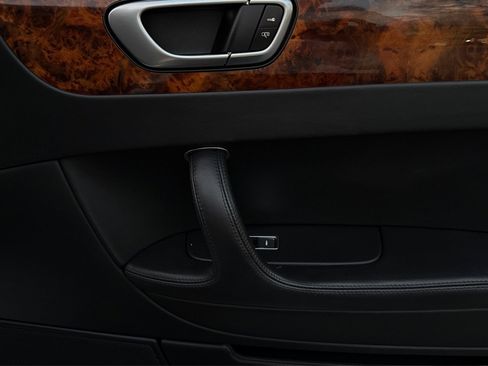 Used 2006 Bentley Flying Spur Flying Spur image 25