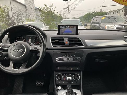 Used 2018 Audi Q3 2.0T Premium Plus w/ Premium Plus Package AWD/4WD image 15