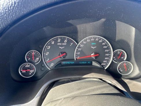 Used 2005 Chevrolet Corvette Coupe w/ Preferred Equipment Group image 15