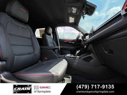Used 2024 Chevrolet TrailBlazer RS w/ Driver Confidence Package AWD/4WD image 29