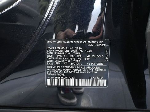 Used 2024 Volkswagen ID.4 Pro S image 52