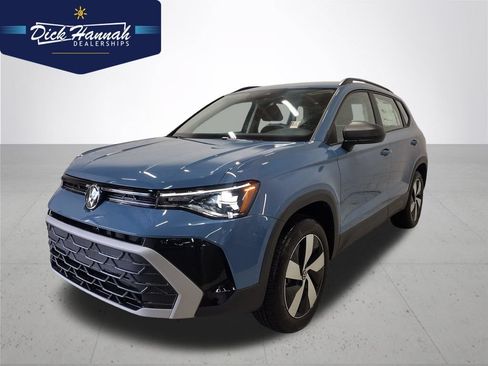 New 2026 Volkswagen Taos S AWD/4WD image 1