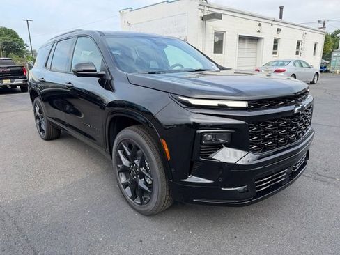 New 2026 Chevrolet Traverse RS w/ LPO, Floor Liner Package AWD/4WD image 1