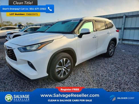 Used 2020 Toyota Highlander XLE image 1