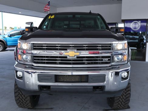Used 2015 Chevrolet Silverado 2500 LTZ w/ Duramax Plus Package image 12