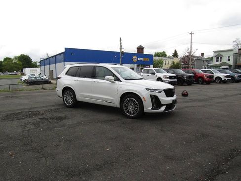 Used 2020 Cadillac XT6 Sport AWD/4WD image 37