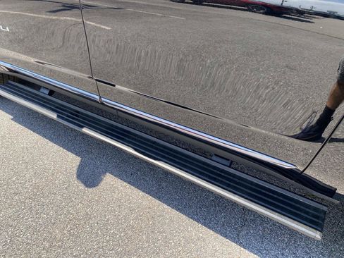 Used 2026 GMC Yukon XL Denali Ultimate AWD/4WD image 12
