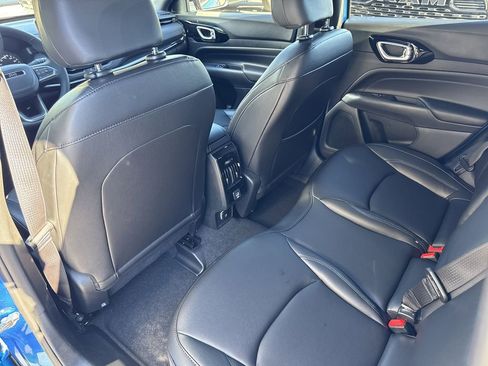 New 2026 Jeep Compass Limited image 32