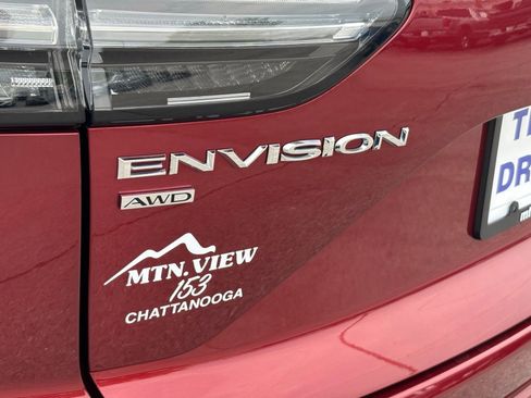 Used 2023 Buick Envision Avenir AWD/4WD image 11