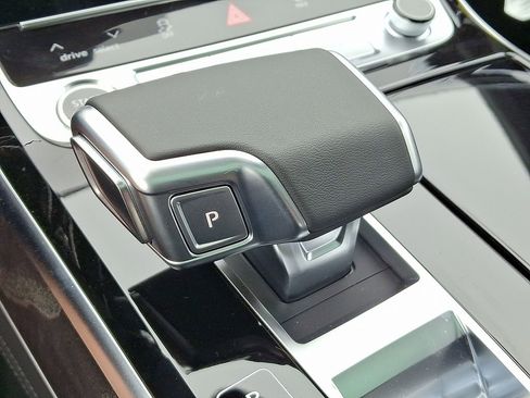 New 2026 Audi A8 L 3.0T AWD/4WD image 7