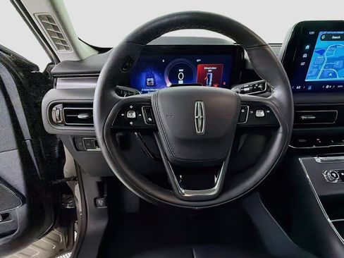 Used 2025 Lincoln Aviator 2WD w/ Equipment Group 101A image 11