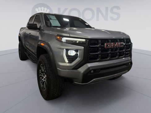 Used 2023 GMC Canyon AT4 w/ AT4 Premium Package AWD/4WD image 10