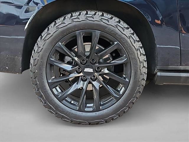 Used 2023 Cadillac Escalade ESV Sport Platinum w/ LPO, ONYX Package AWD/4WD image 21