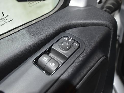 Used 2021 Mercedes-Benz Sprinter 2500 image 14