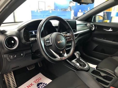Certified 2022 Kia Forte GT-Line FWD image 18