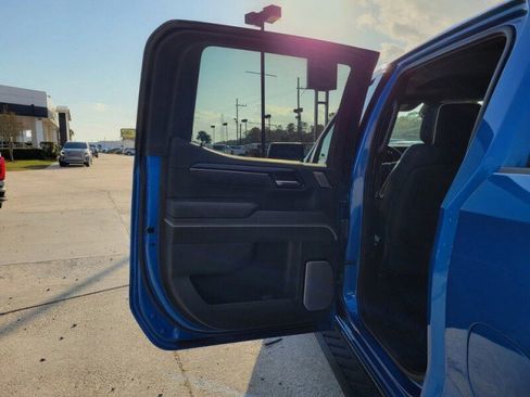 Used 2022 GMC Sierra 1500 AT4X image 30