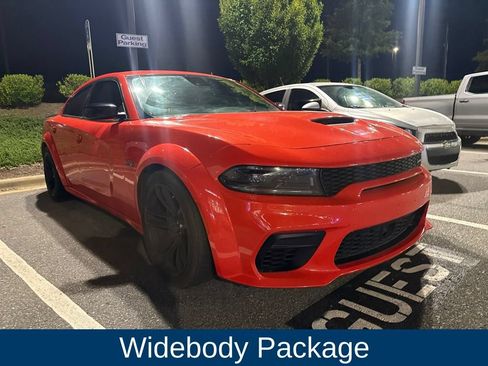 Used 2023 Dodge Charger Scat Pack RWD image 4