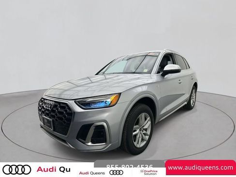 Certified 2022 Audi Q5 2.0T Premium w/ Convenience Package image 1
