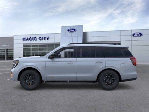New 2025 Ford Expedition Tremor image 3