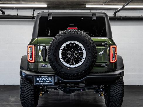 Used 2022 Ford Bronco Badlands AWD/4WD image 4