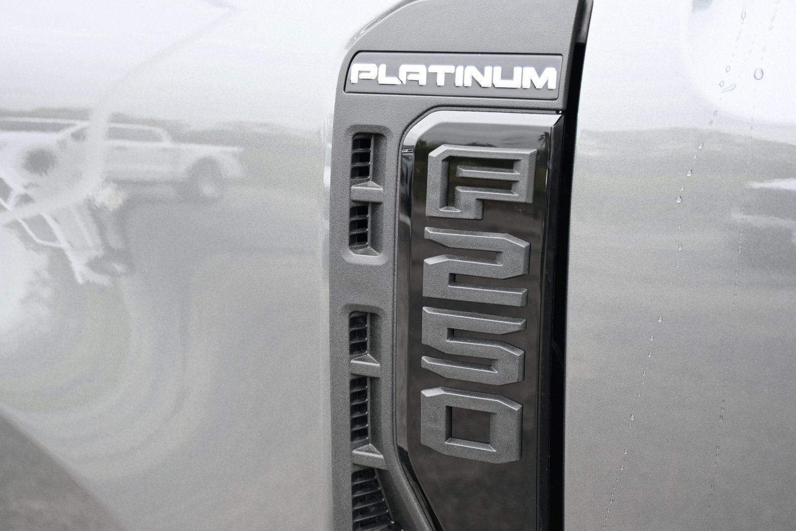 New 2026 Ford F250 Platinum w/ Tremor Off-Road Package AWD/4WD image 12