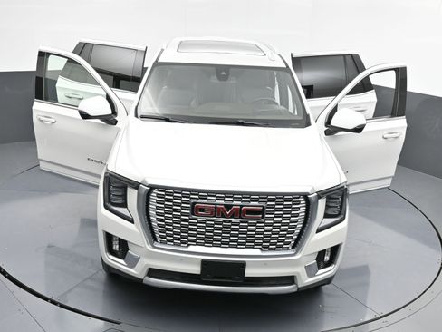 Used 2021 GMC Yukon Denali image 36