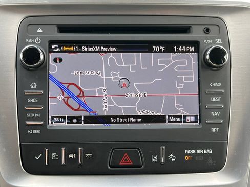Used 2017 GMC Acadia Limited SLT AWD/4WD image 24