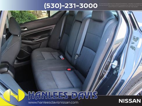 Used 2021 Nissan Altima 2.5 SV FWD image 14