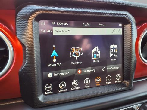 Used 2023 Jeep Gladiator Rubicon w/ Trailer Tow Package image 6