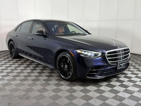 Certified 2023 Mercedes-Benz S 500 4MATIC image 7