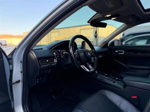 Used 2022 Honda Civic Touring image 20