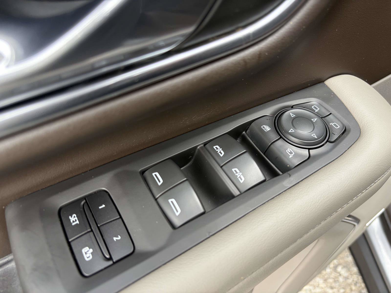 Used 2021 Chevrolet Tahoe Z71 AWD/4WD image 6